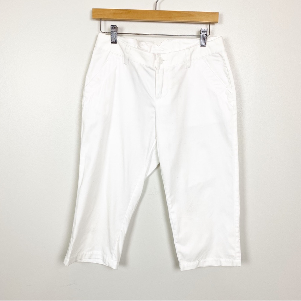 Columbia Shorts White Bermuda Style Long
